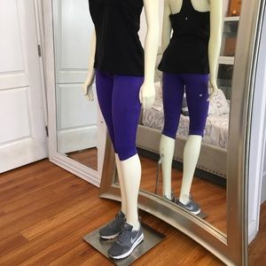 lululemon In The FlowCrop*Bordeaux Drama size 4